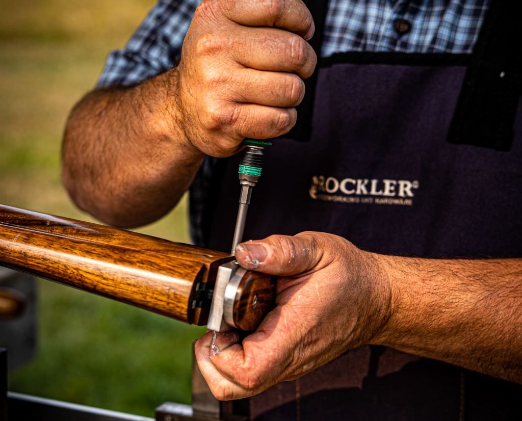 Adjusting gun dimensions for proper gunfitting 